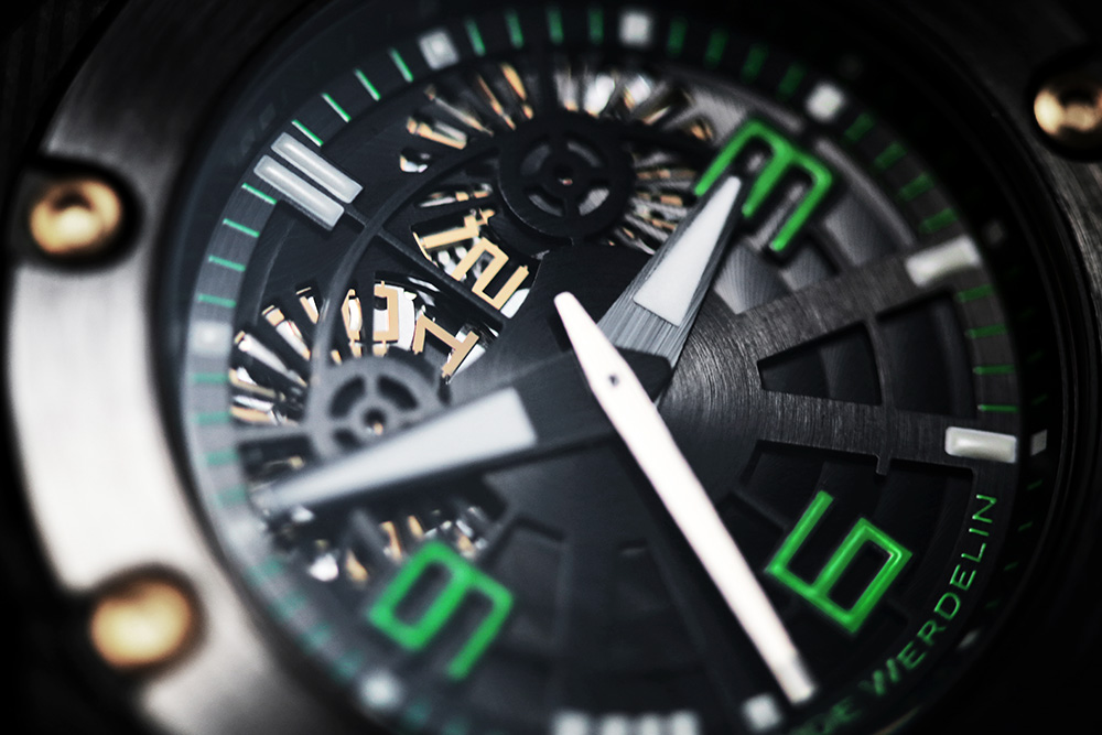 Pic 6 - LW_1000X1000_OKT_DOUBLE_DATE_CARBON_GREEN_04