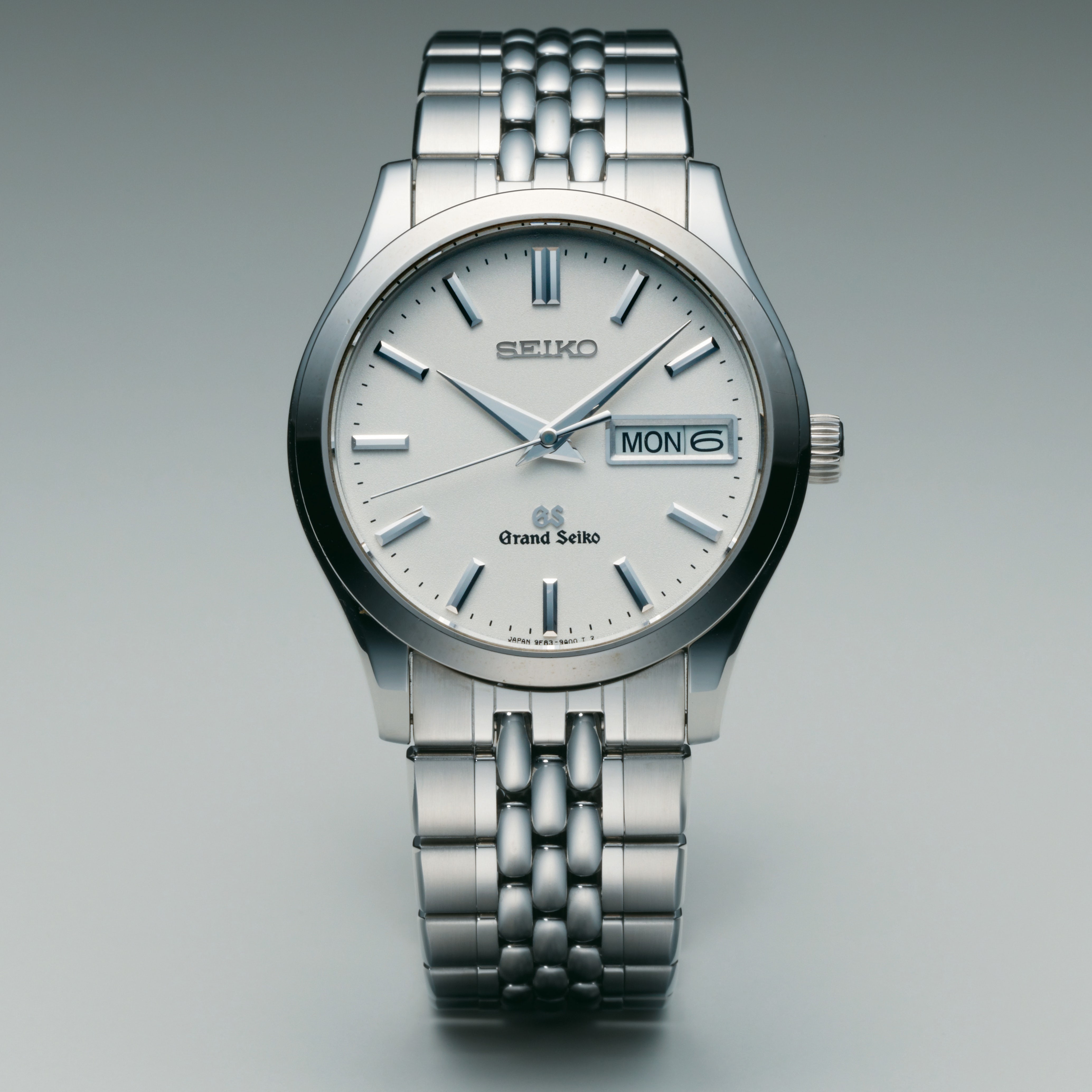 Pre-Baselworld: Grand Seiko SBGT241 & SBGV238 9F 25th Anniversary Limited  Edition Watches